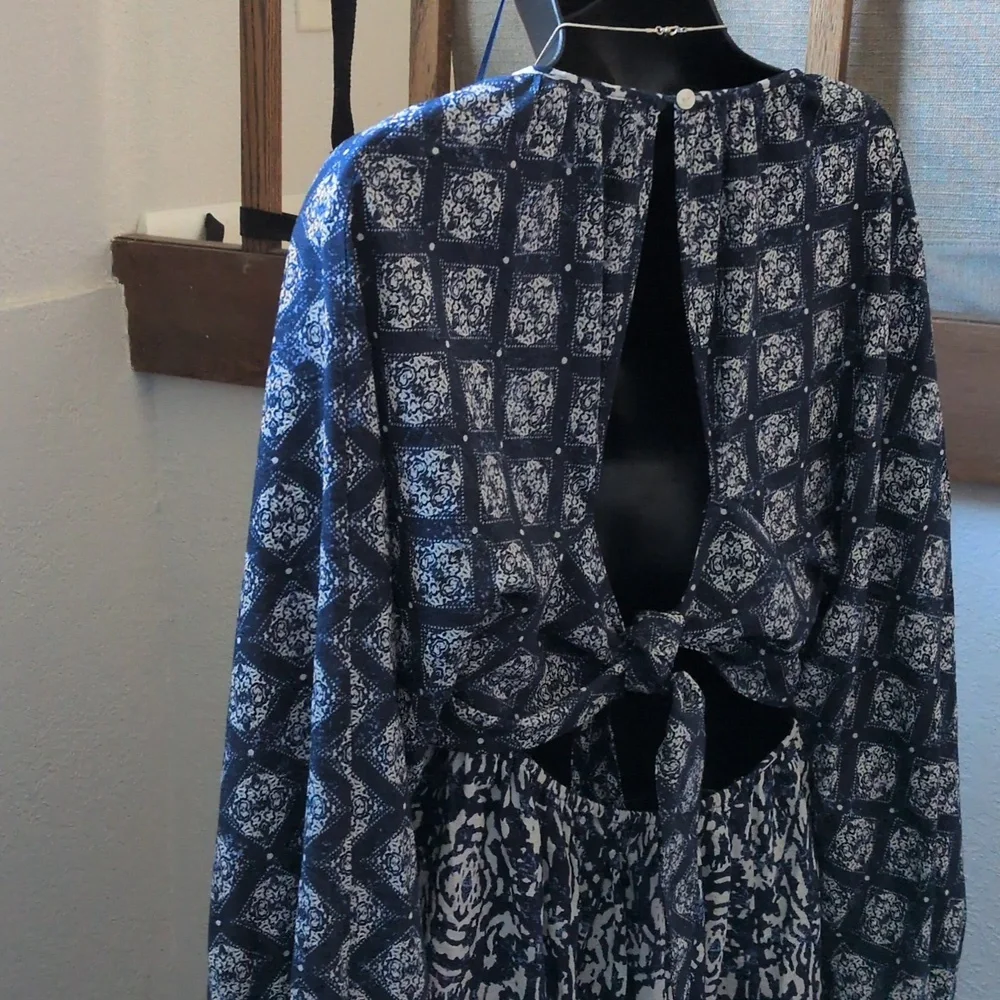 🍋✨ Abercrombie Cutout Maxi Dress Medium Tall